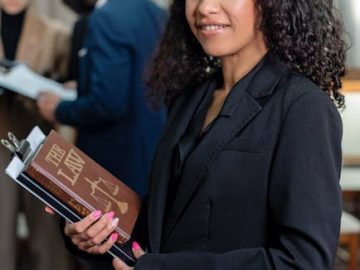 Что делать, если долги по займам привели к аресту счетов