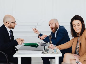 Консультация по списанию долгов с минимальной стоимостью и полной юридической поддержкой в суде под ключ РФ