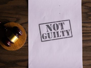 Как банкротство помогает избавиться от долгов по алиментам и налогам