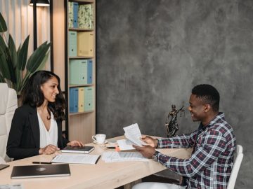 Что делать, если банкротство физлица отклонили из-за МФЦ