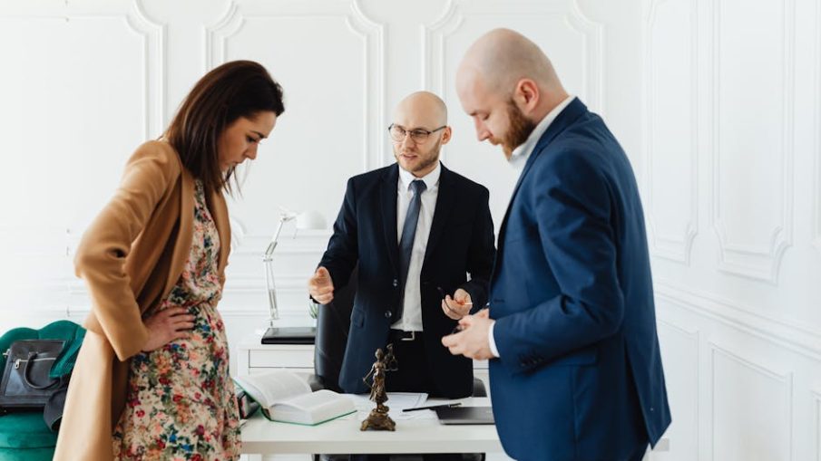 Банкротство физических лиц с минимальной стоимостью и полной консультацией под ключ в РФ