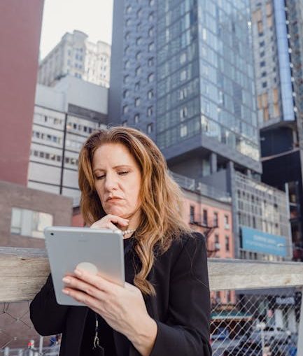 Консультация по списанию долгов с юридической помощью в РФ