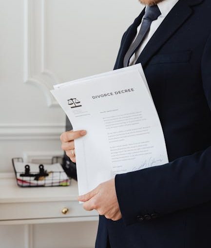 Как банкротство помогает избавиться от долгов по ипотеке и алиментам