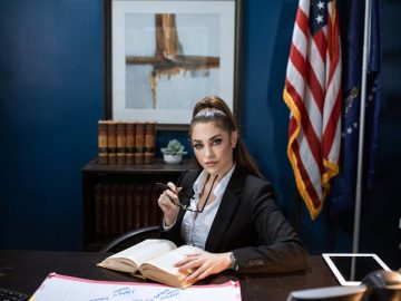 Как банкротство помогает избавиться от долгов по алиментам и налогами