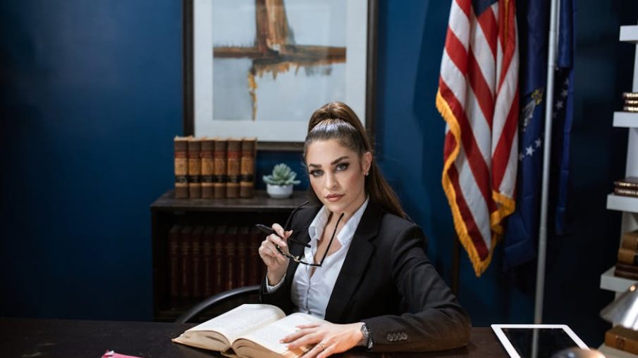 Как банкротство помогает избавиться от долгов по алиментам и налогами