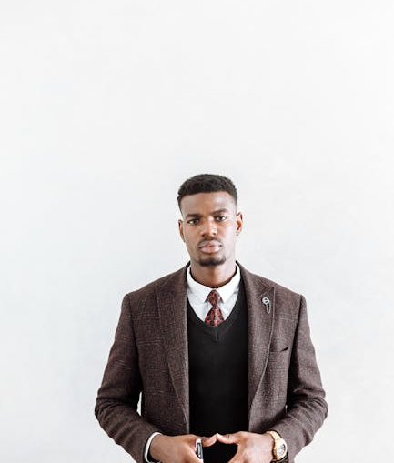 Как банкротство помогает избавиться от долгов по займам и коммуналке