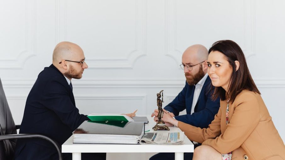 Как проходит банкротство для сотрудников осокового хозяйства в РФ