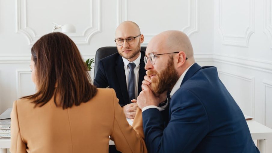 Как проходит банкротство физлица с долгами по ипотеке и коммуналке