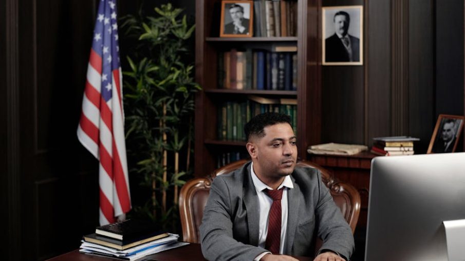 Помощь при финансовых трудностях через законные механизмы