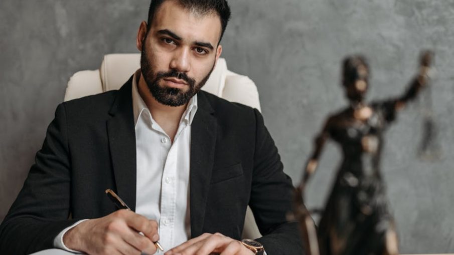 Как проходит банкротство для сотрудников гостиниц в России