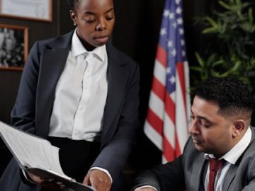 Юридическая помощь при задолженности и банкротстве