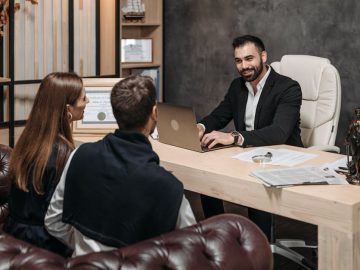 Помощь юриста по банкротству без стресса и рисков