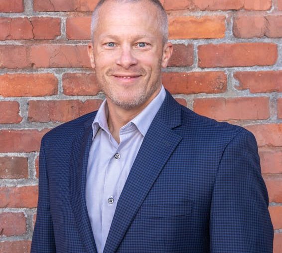 Как банкротство помогает избавиться от долгов по штрафам