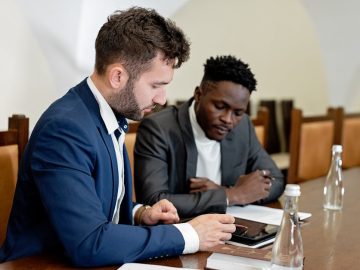 Помощь в банкротстве с полной поддержкой в России