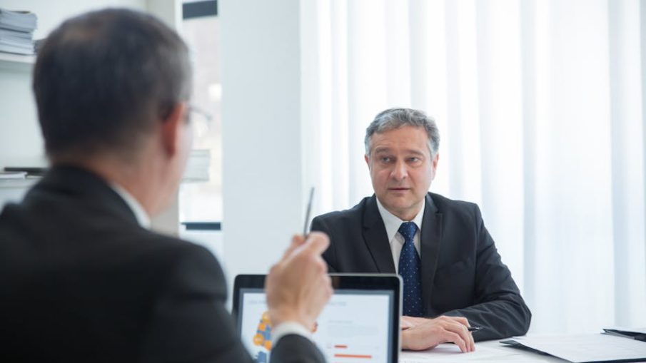 Консультация юриста по списанию долгов с полной юридической поддержкой и минимальными рисками РФ